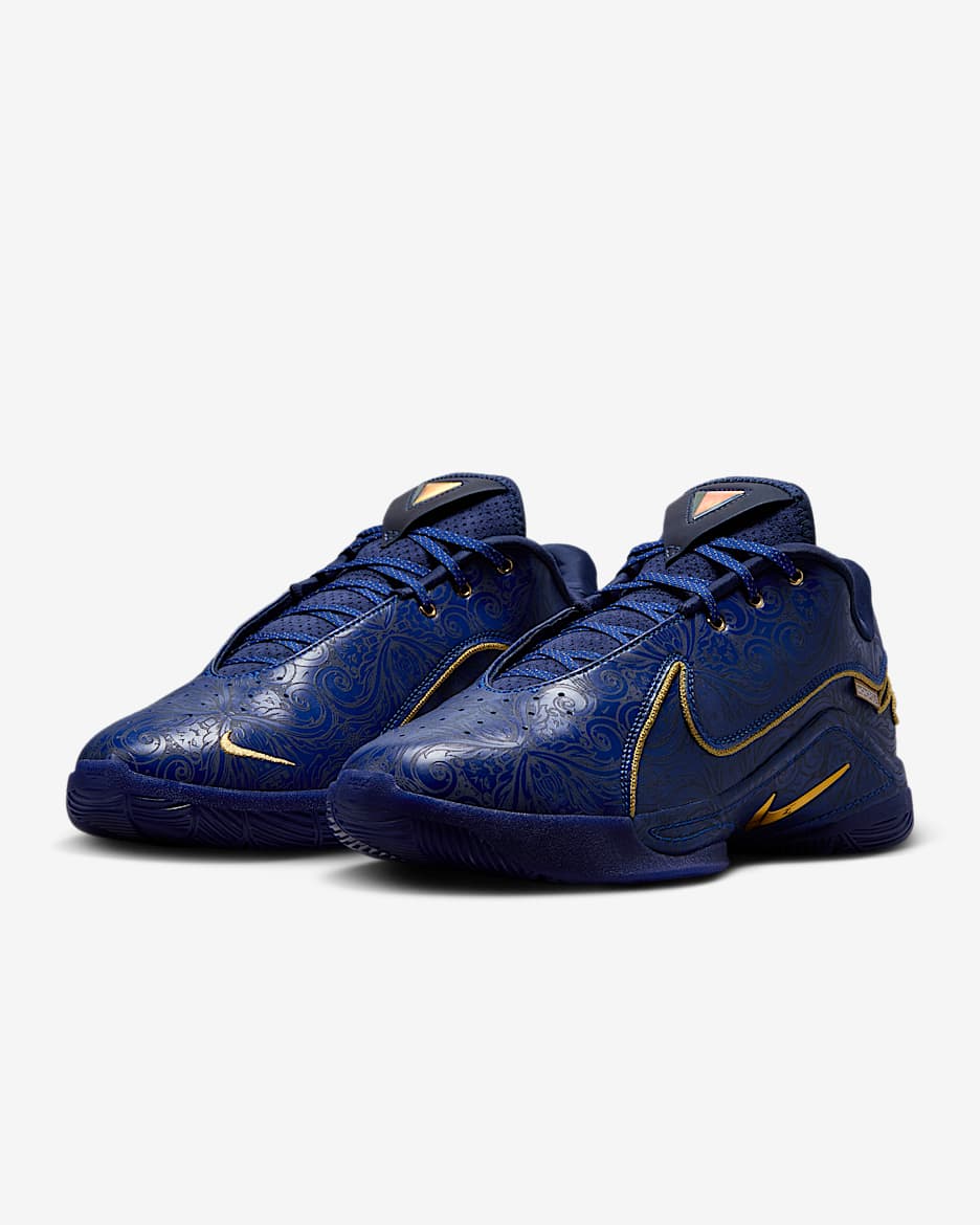 LeBron XXII Token Basketball Shoes. Nike UK